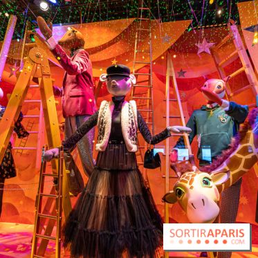 Vitrines de Noël du Printemps 2022, l’inauguration avec Naomie Campbell et Isabelle Huppert