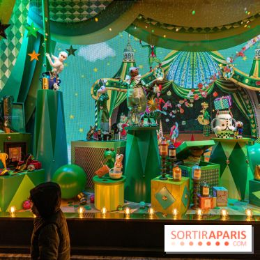 Vitrines de Noël du Printemps 2022, l’inauguration avec Naomie Campbell et Isabelle Huppert