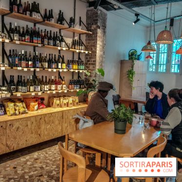 At Aûm, studio de yoga et espace de coworking dans le 20e