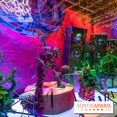 Les vitrines et sapin de Noël des Galeries Lafayette 2022