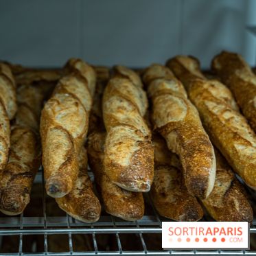 Boulangerie artisanale MieMie, levain et farines anciennes Paris 11e - baguette tradition