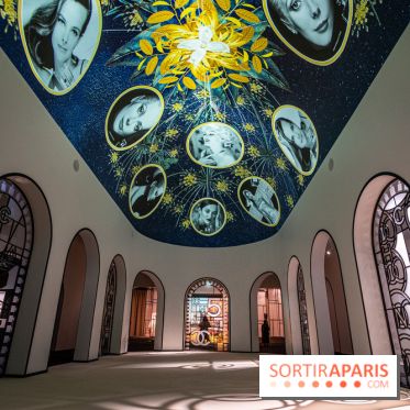 Exposition Le Grand Numéro de Chanel au Grand Palais Éphémère à Paris - vidéo mapping