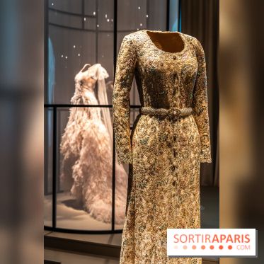 Exposition Le Grand Numéro de Chanel au Grand Palais Éphémère à Paris - robe - pub