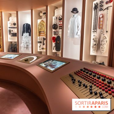 Exposition Le Grand Numéro de Chanel au Grand Palais Éphémère à Paris