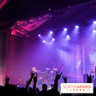 Visuels salles de spectacle et théâtres - L'Elysée Montmartre intérieur - public ambiance - concert rock