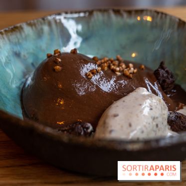 Ambos restaurant Paris - Cristina et Pierre Chomet - chocolat fumé grue - glace sarrasin