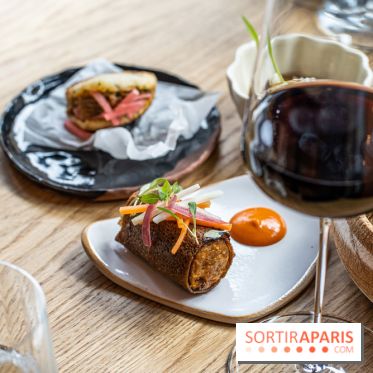 Ambos restaurant Paris - Cristina et Pierre Chomet - arepa - galette saucisse