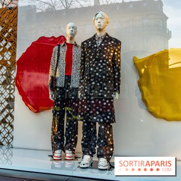 Yayoi Kusama chez Louis Vuitton sur les Champs-Elysées - photos 