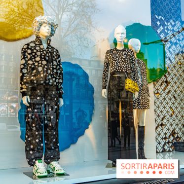 Yayoi Kusama chez Louis Vuitton sur les Champs-Elysées - photos 