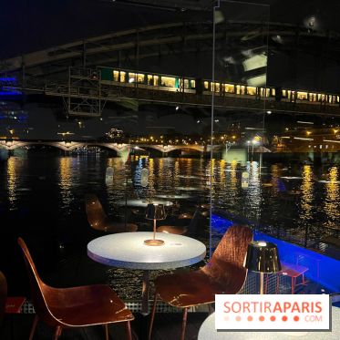 OFF Paris Seine - Bar de nuit