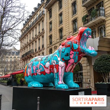 Exposition Julien et ses Juliogoths, avenue George V Paris