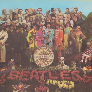 The Beatles. Sgt. Pepper’s Lonely Hearts Club Band / COVER: Peter Blake & Jann Haworth / 1967 