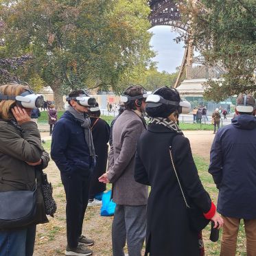 Visitez la Tour Eiffel de 1889 en VR  - 1 (1)
