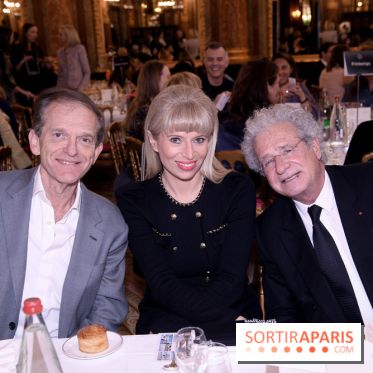 © Rachid Bellak - Frédéric Saldmann, Caroline Morise (directrice des relations publiques D'Esthederm), Laurent Dassault