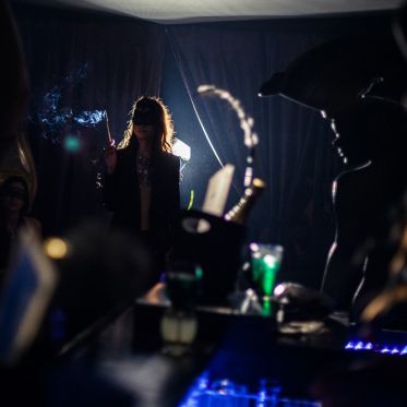 Trouble, l'exposition intriguante au Patronage Laïque Jules Vallès ! - VOGEL Franck mask1