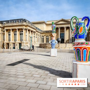 Exposition à l'Assemblée nationale : Alexandre Benjamin Navet décore la cour du Palais Bourbon