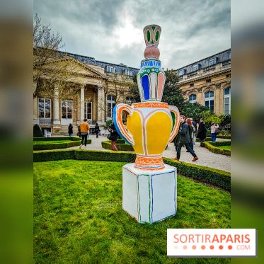Exposition à l'Assemblée nationale : Alexandre Benjamin Navet décore la cour du Palais Bourbon  - IMG20230320095200