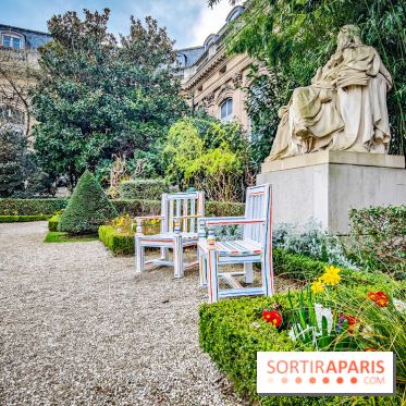 Exposition à l'Assemblée nationale : Alexandre Benjamin Navet décore la cour du Palais Bourbon  - IMG20230320095331