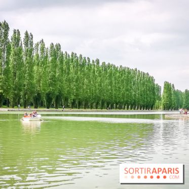Domaine et parc de Sceaux étang eau barque