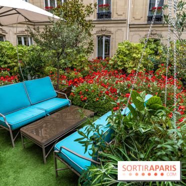 La terrasse cachée du Joy à l'Hôtel Fouquet's 2023 : le jardin de coquelicots -  A7C2761