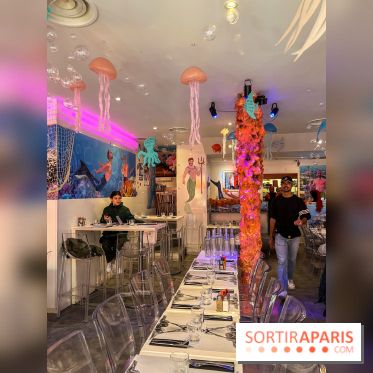 Tata Burger, le restaurant aux burgers en forme de zizi dans le Marais - 346DA53E 31D2 4863 B226 B589F20602A1