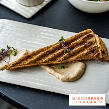 Le Tea Time secret de la Halle aux Grains dans la Bourse de Commerce -  A7C3375