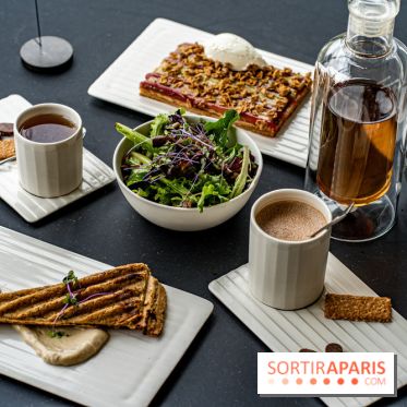 Le Tea Time secret de la Halle aux Grains dans la Bourse de Commerce -  A7C3382