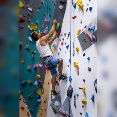 Climb Up Porte d'Italie : la plus grande salle d'escalade ! - GermainHazard CUPI 50373 (5)