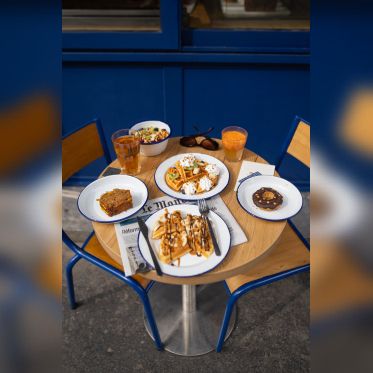 Le Café Mareva Montmartre : le coffee shop au cœur de Paris - Brunch table II