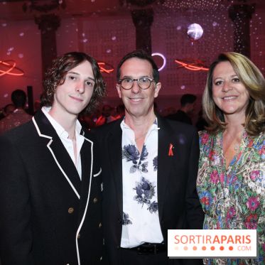 © Rachid Bellak - Nicolas Hieronimus pdg L'Oréal, sa femme Geraldine et son fils Noé 2