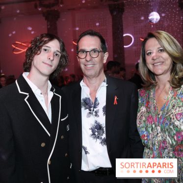 © Rachid Bellak - Nicolas Hieronimus pdg L'Oréal, sa femme Geraldine et son fils Noé 3