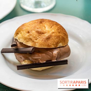 Glace insolite : la glace pain au chocolat de Sain