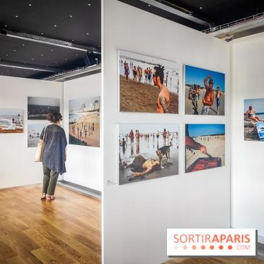 Life's a beach, l'exposition photo gratuite de Martin Parr à voir cet été au Quai de la Photo