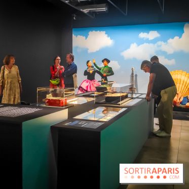 Nouvelles du paradis, la carte postale de vacances : l'exposition ensoleillée au Musée de la Poste - IMG20230905193409