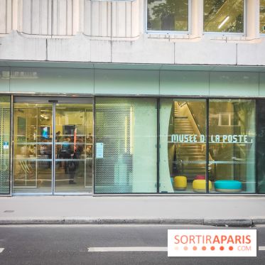 Nouvelles du paradis, la carte postale de vacances : l'exposition ensoleillée au Musée de la Poste - IMG20230905194304