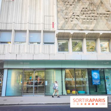 Nouvelles du paradis, la carte postale de vacances : l'exposition ensoleillée au Musée de la Poste - IMG20230905194301