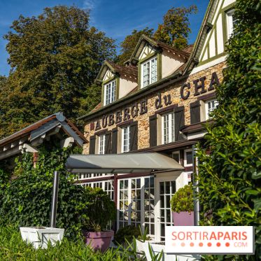 Village de Dampierre en Yvelines  - La table du Château