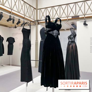 Alaïa/Grès au delà de la mode, l'exposition de robes sculpturales à la Fondation Azzedine Alaïa