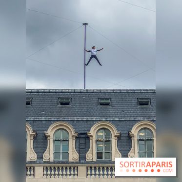 Horizon, le spectacle dans la cours du Palais Royal