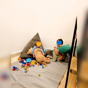 YLYS : la boutique de vêtements streetwear, unisexe, ou chics - coin enfant lou et bidou