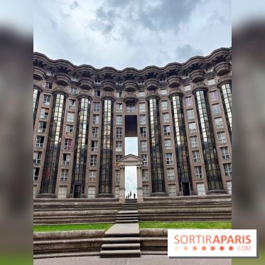Découverte de l'architecture de Noisy-le-Grand, des Arènes de Picasso aux Espaces Abraxas