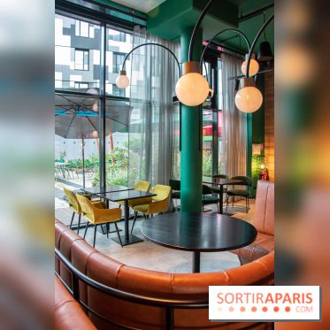 Moxy Paris Val d'Europe bar