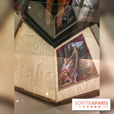 Expo Le Trésor de Notre-Dame de Paris Musée du Louvre