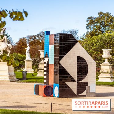 Paris+ par Art Basel 2023 aux Tuileries -  But round my chair the children run