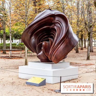 Paris+ par Art Basel 2023 aux Tuileries - Tony Cragg - Willow