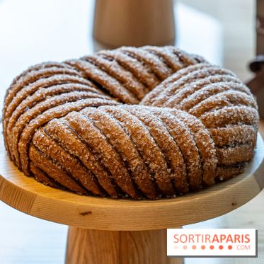 La bûche petit train de Noël du Cheval Blanc 2023 et galette des rois 2024 - A7C0728