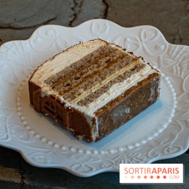 La bûche petit train de Noël du Cheval Blanc 2023 et galette des rois 2024 - A7C0747