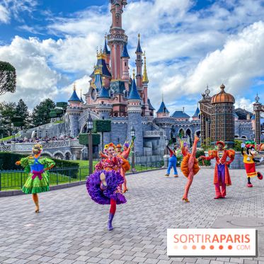 Halloween 2023 Disneyland Paris parade