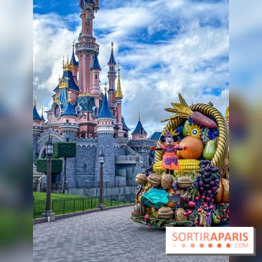 Halloween 2023 Disneyland Paris parade