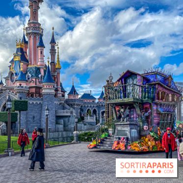 Halloween 2023 Disneyland Paris parade